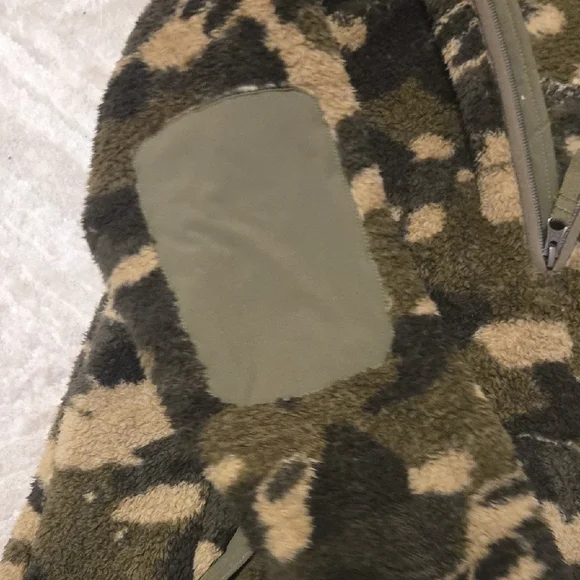 The North Face Women's Camouflage Fleece Hoodie - Picture 4 of 4